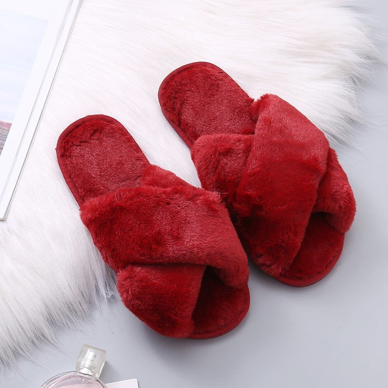 COASIE Hamptons Super Soft Cosy Warm Slippers In Red